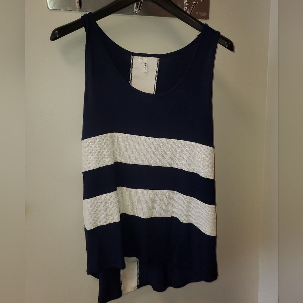 Studio Y Navy and‎ White Striped Sleeveless Tank with white Sequins XL